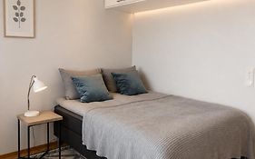 Sunstar Apartments